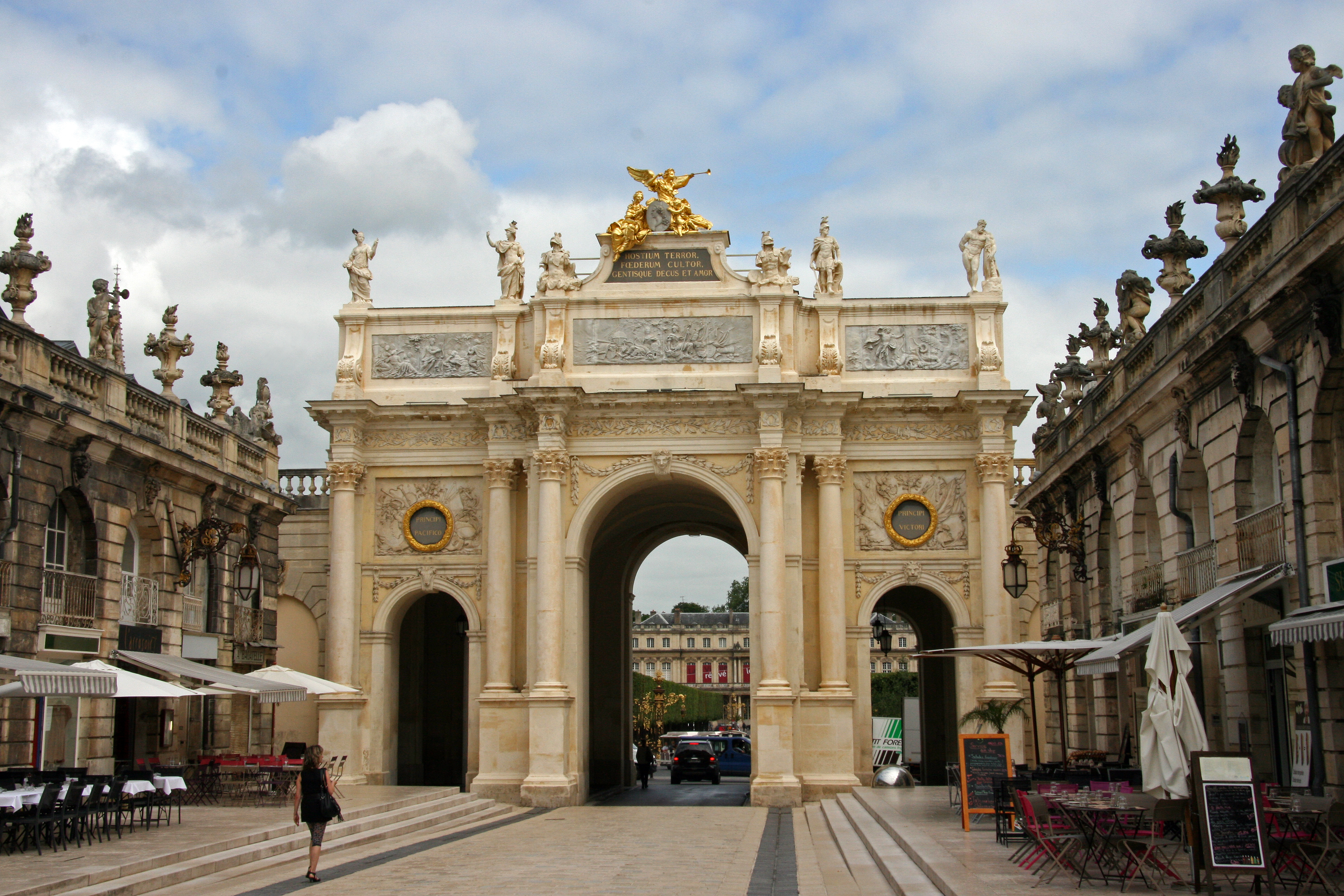 Версаль нанси. Триумфальная арка Нанси. Нанси Франция. Плас-де-ла-карьер Нанси.